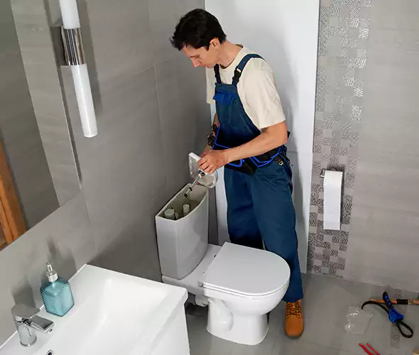 Plumber for Toilet Repair in Freeport, NY: Schedule Affordable Toilet Repair Services With Us