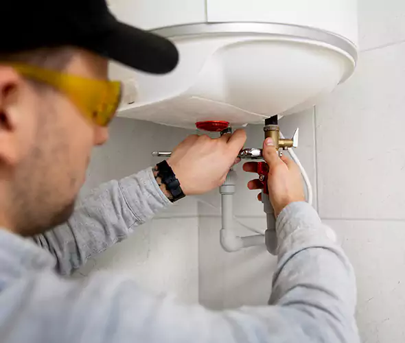 Get Affordable Water Heater Repair Service in Freeport, NY